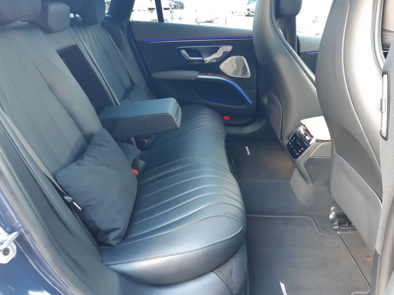 Photo du v&eacute;hicule 10 / 18