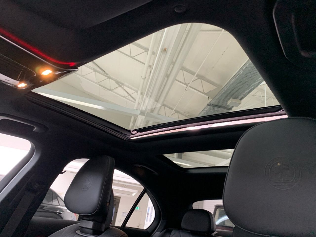 Mercedes-Benz C-Klasse – Bild 17