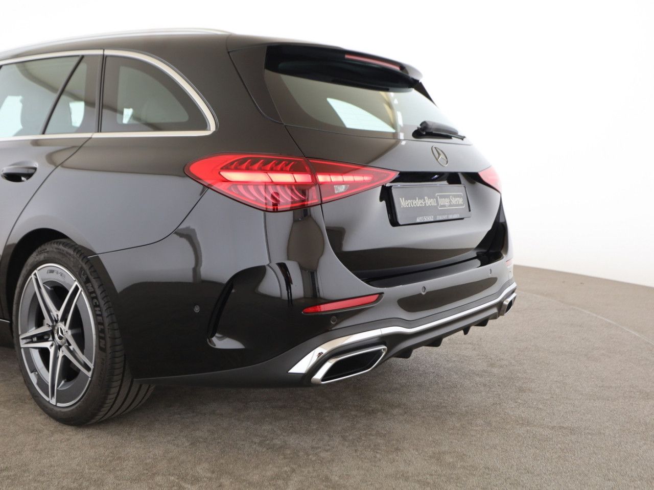 Mercedes-Benz C-Klasse – Bild 18