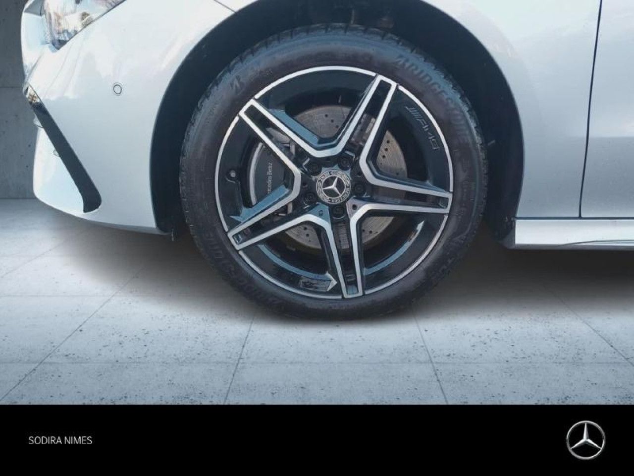 Photo du v&eacute;hicule 11 / 18