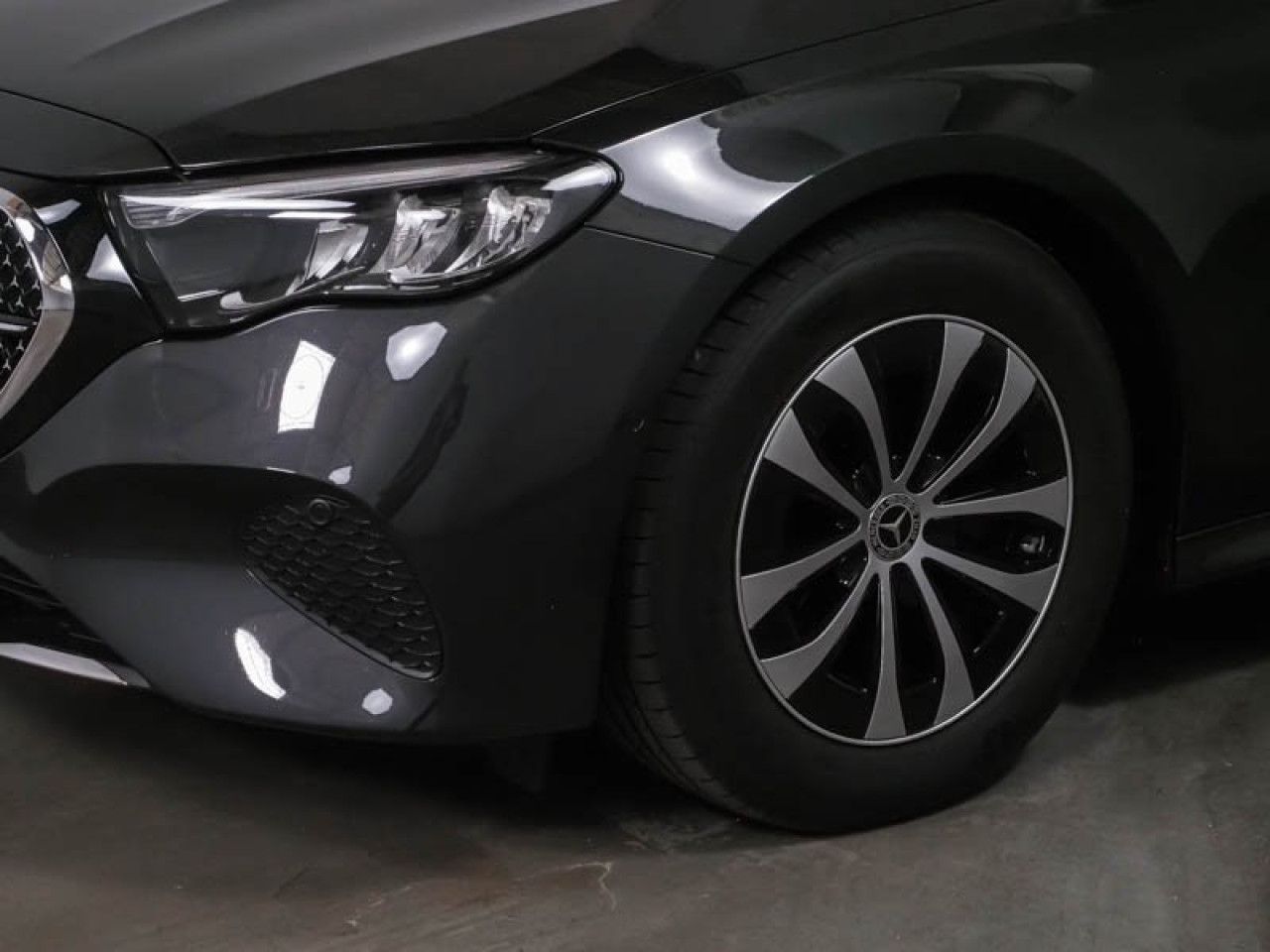 Mercedes-Benz E-Klasse – Bild 2