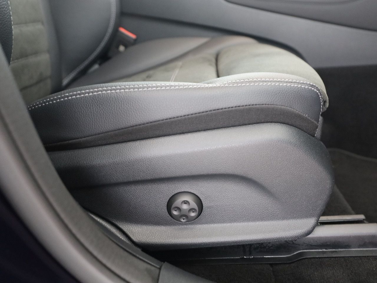 Fahrzeugbild 17 / 21