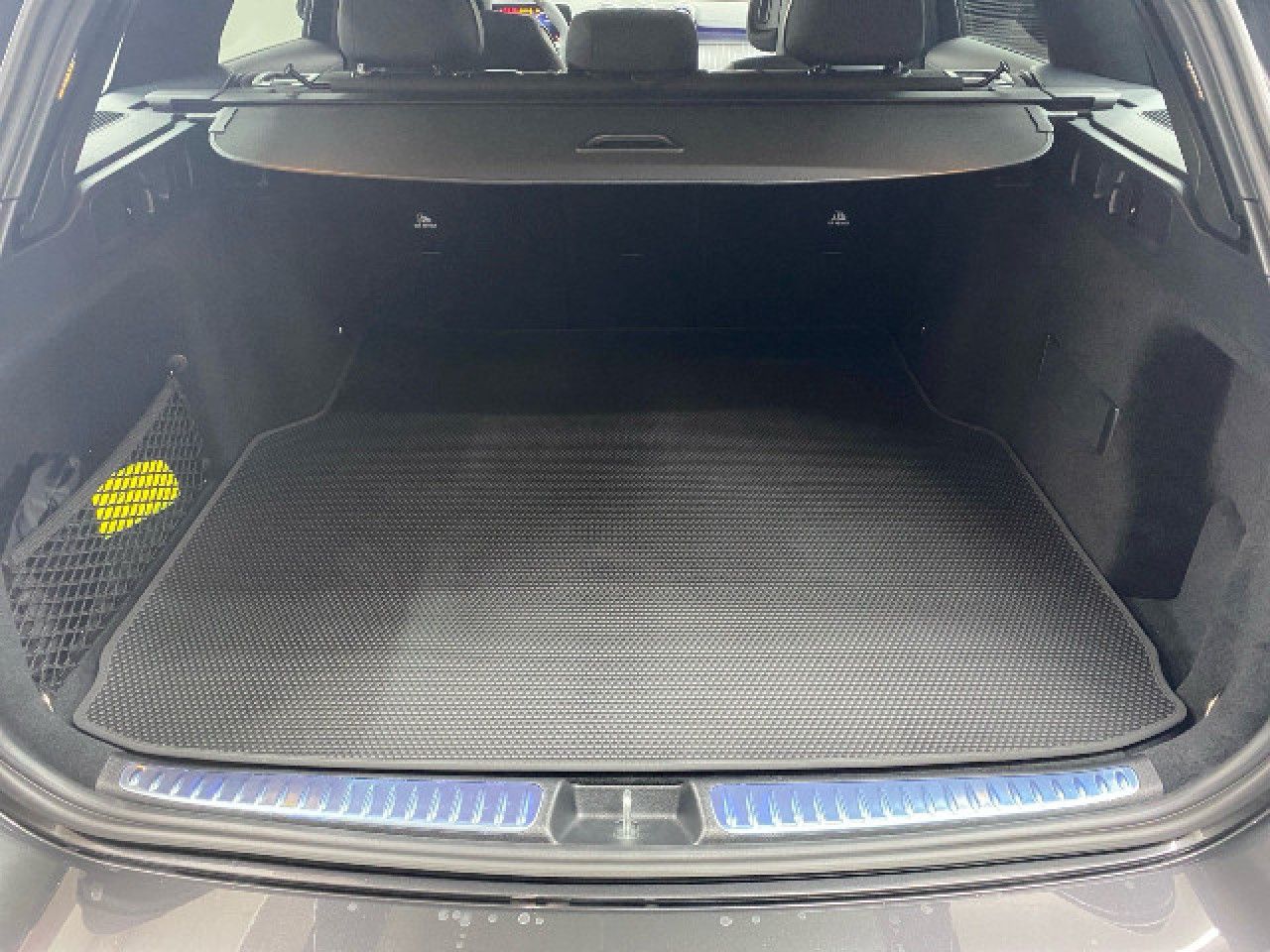 Mercedes-Benz C-Klasse – Bild 12