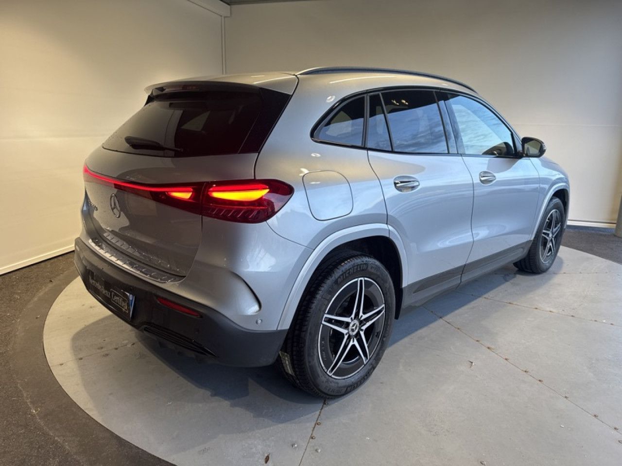 Photo du v&eacute;hicule 4 / 18