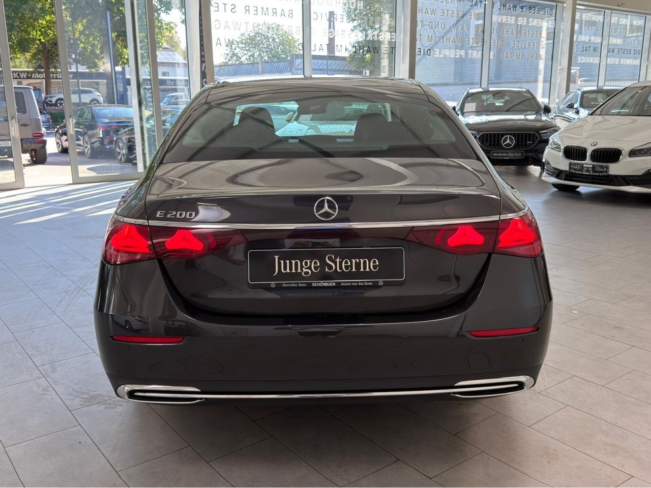 Mercedes-Benz E-Klasse – Bild 2