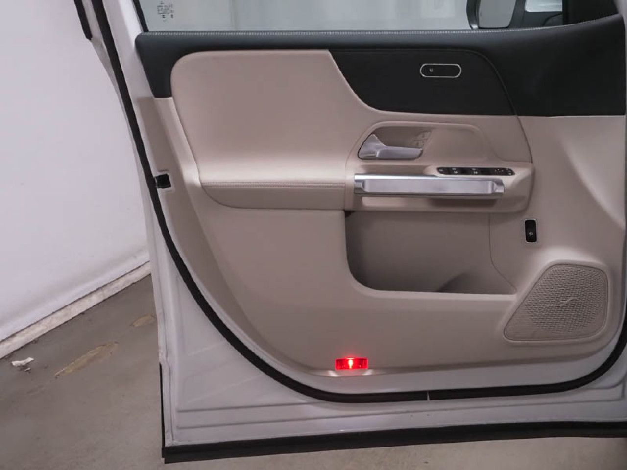 Fahrzeugbild 8 / 10