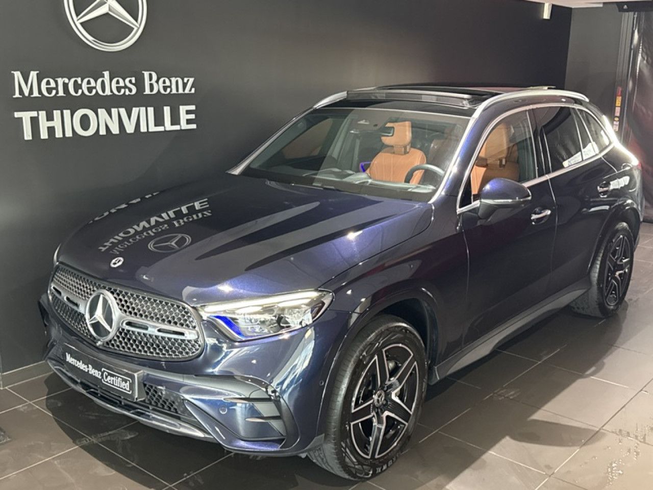 Photo du v&eacute;hicule 3 / 18