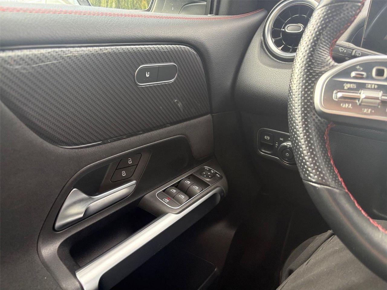 Fahrzeugbild 14 / 16