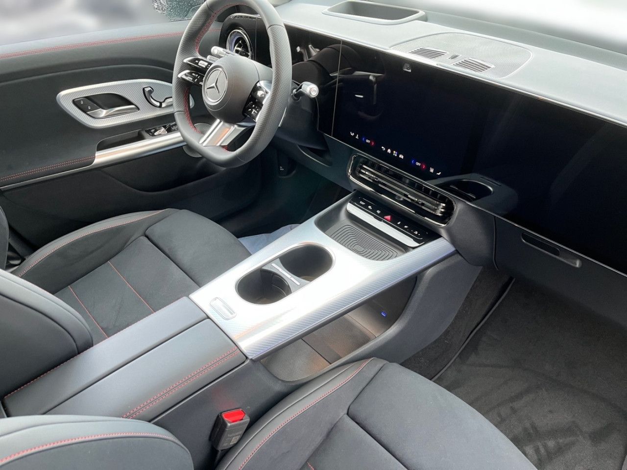 Mercedes-Benz GLB – Bild 15
