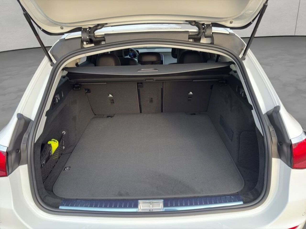 Mercedes-Benz E-Klasse – Bild 5