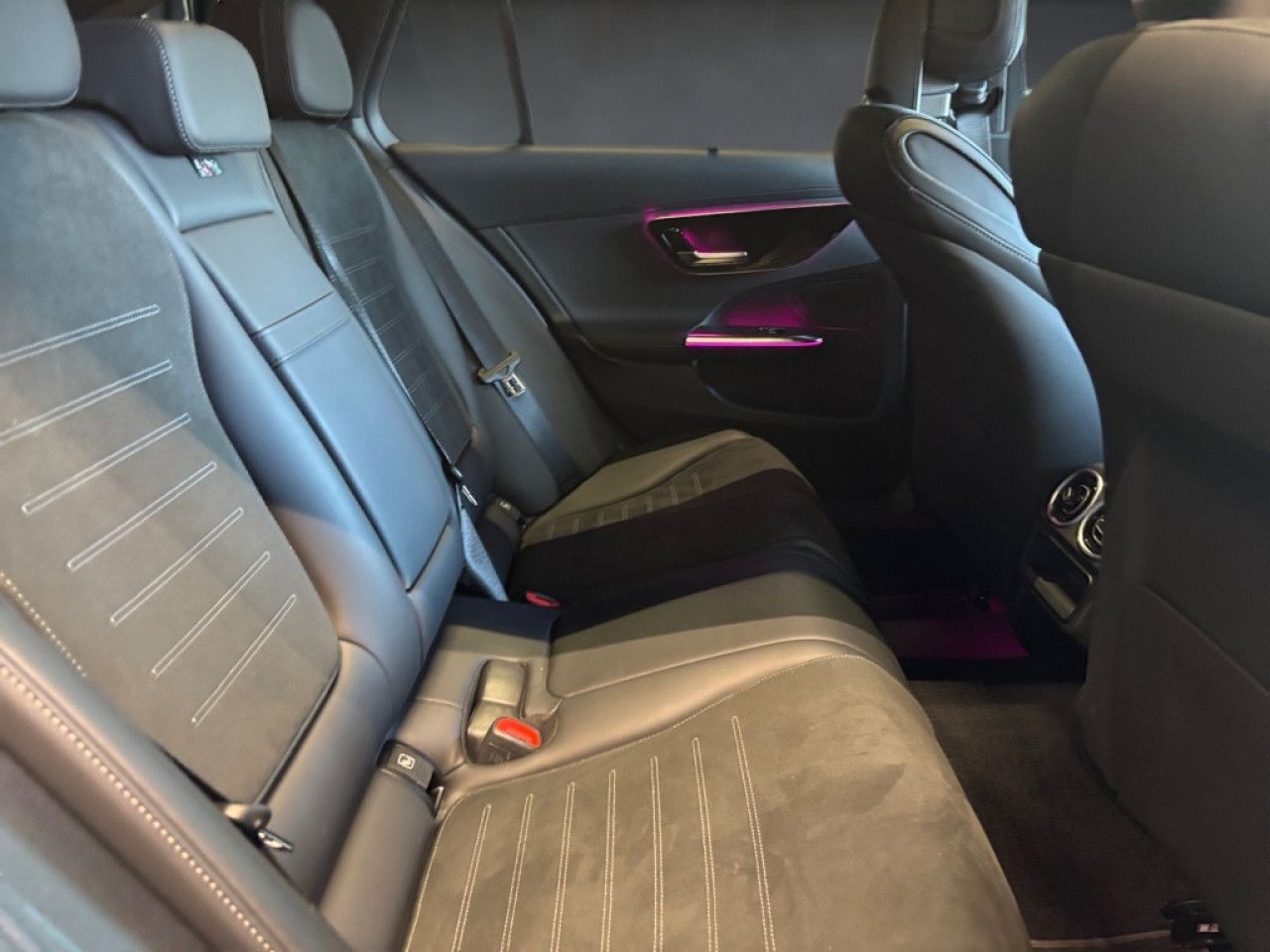 Mercedes-Benz C-Klasse – Bild 14