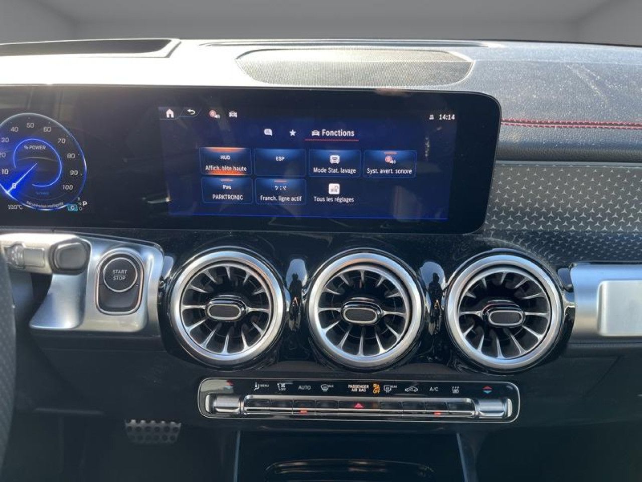 Photo du v&eacute;hicule 17 / 18