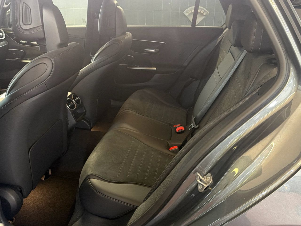 Mercedes-Benz C-Klasse – Bild 15
