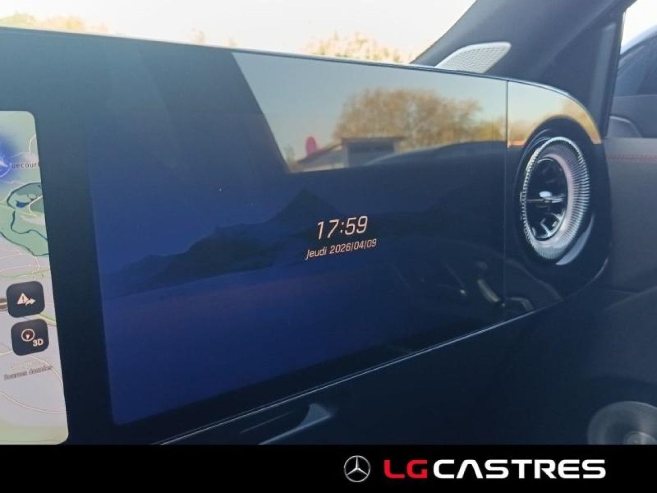 Photo du v&eacute;hicule 15 / 18