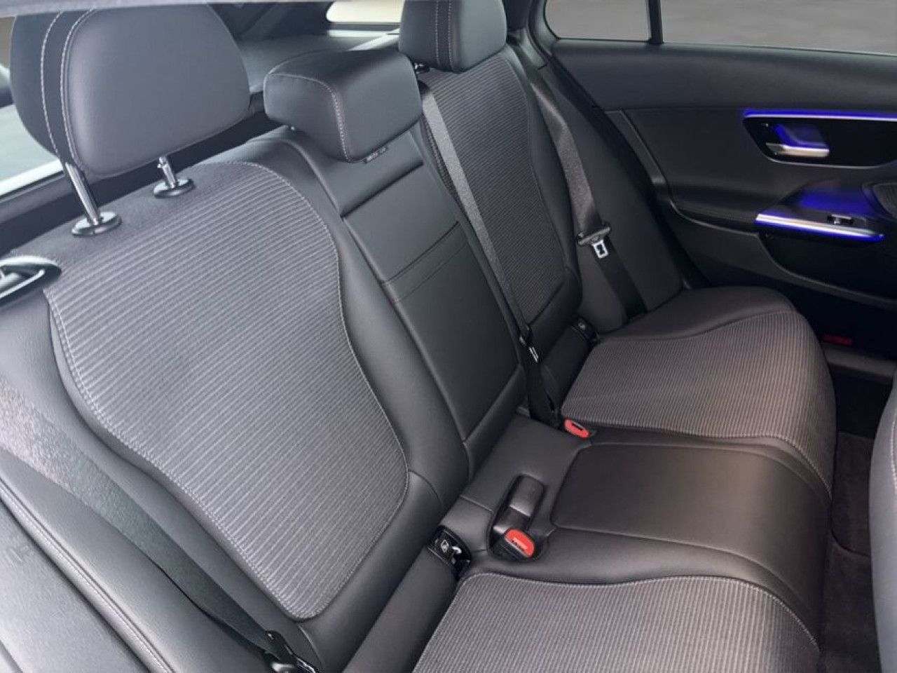 Mercedes-Benz C-Klasse – Bild 17