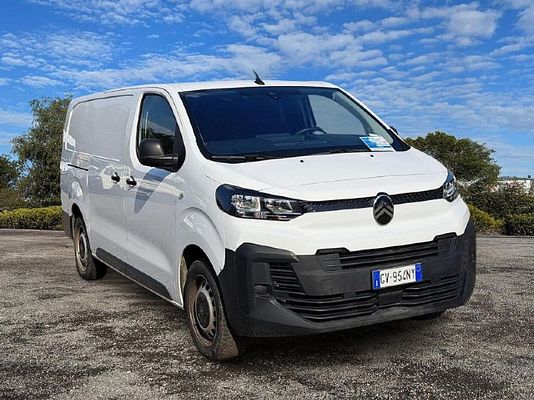Vehicle image 2 / 14