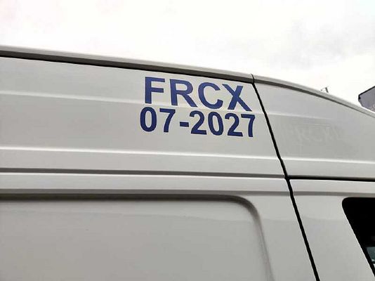Vehicle image 14 / 15
