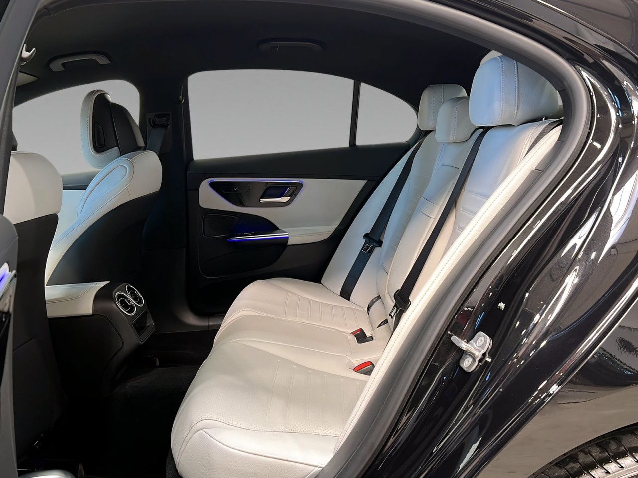 Mercedes-Benz C-Klasse – Bild 22