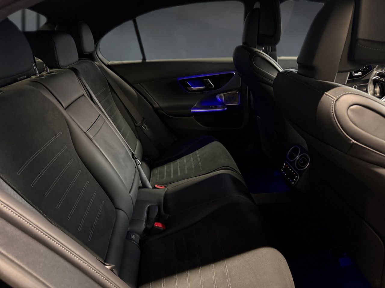 Fahrzeugbild 12 / 19