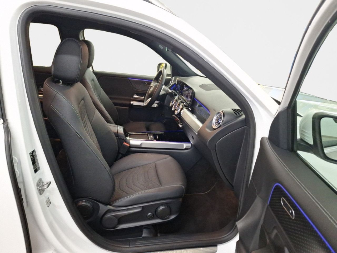 Mercedes-Benz GLB – Bild 16