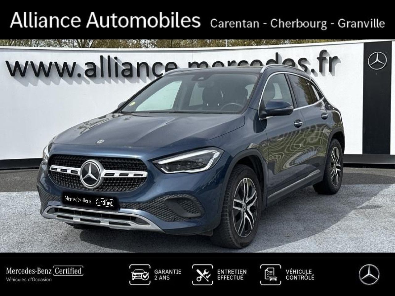 Photo du v&eacute;hicule 1 / 18