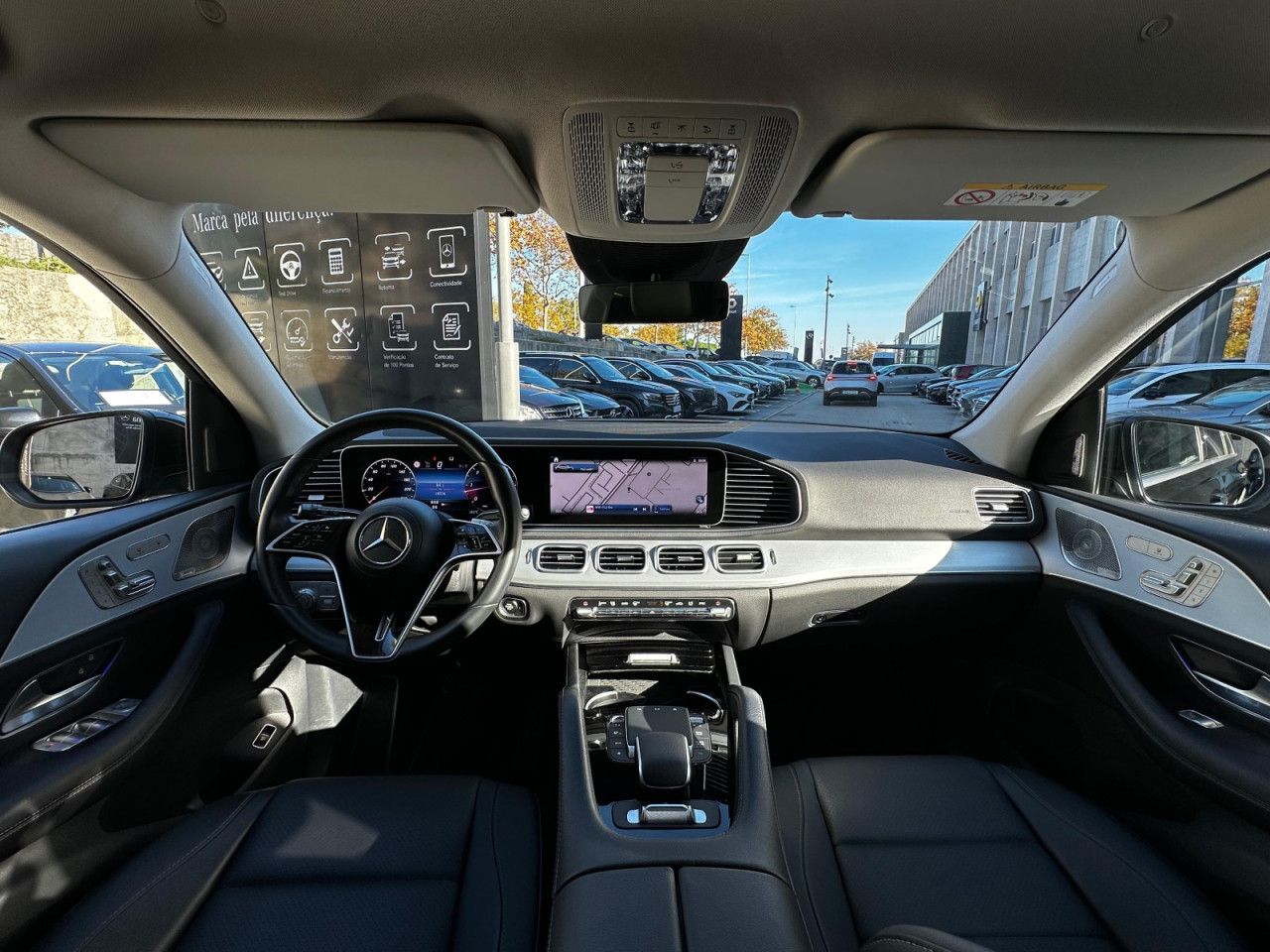 Imagem do veículo 2 / 12