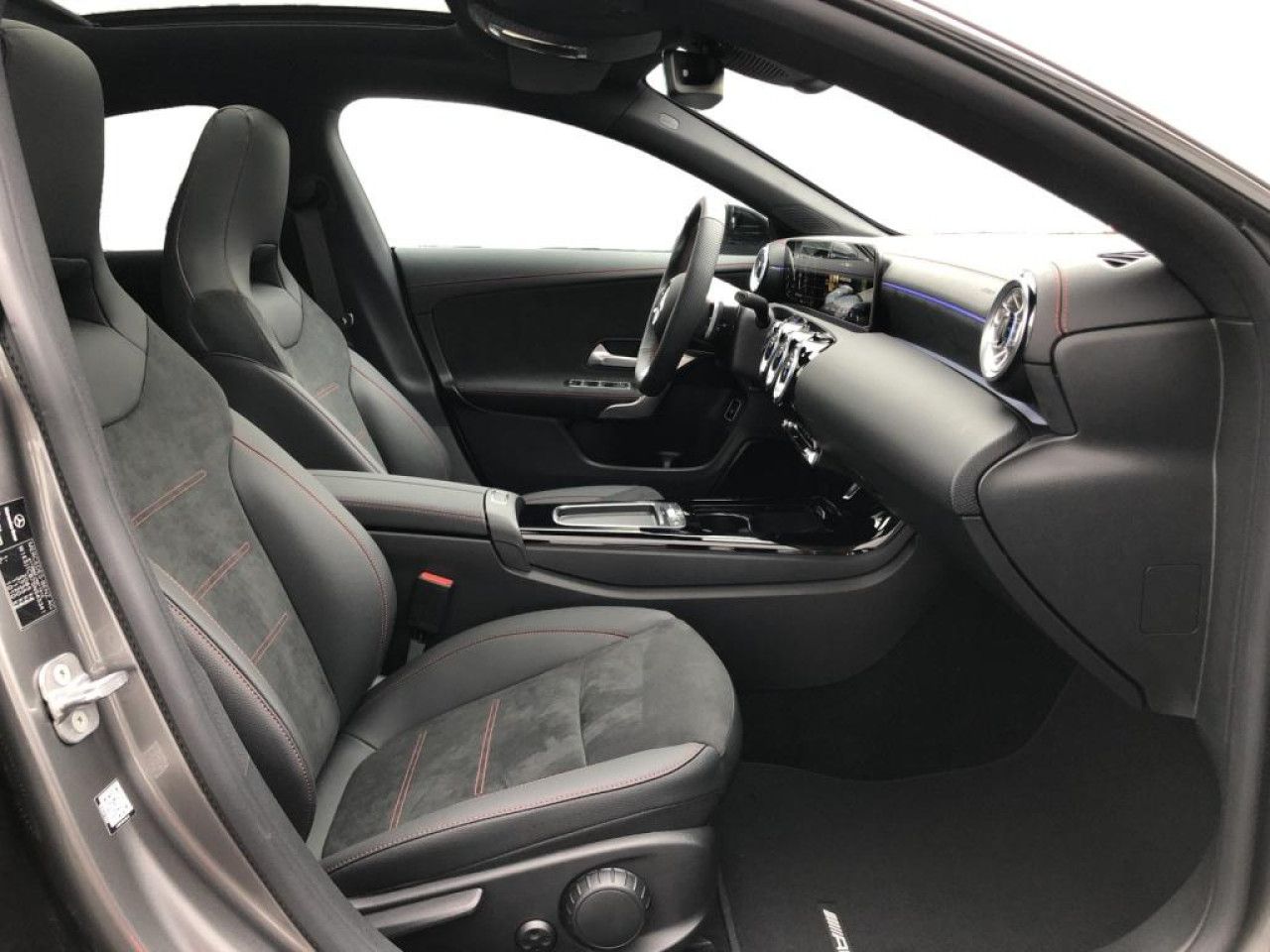 Mercedes-Benz CLA – Bild 3
