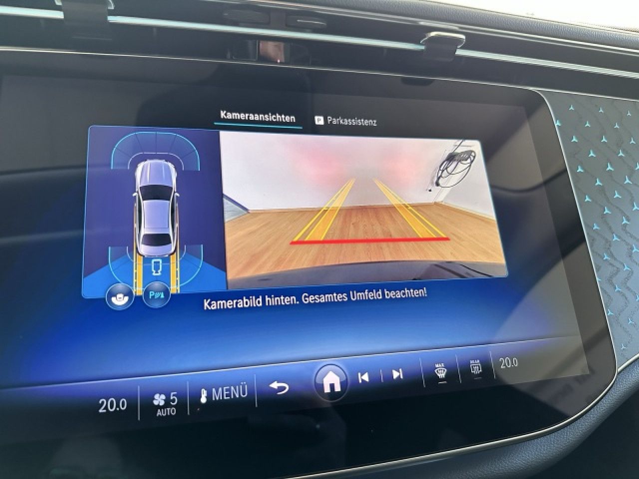 Mercedes-Benz E-Klasse – Bild 15