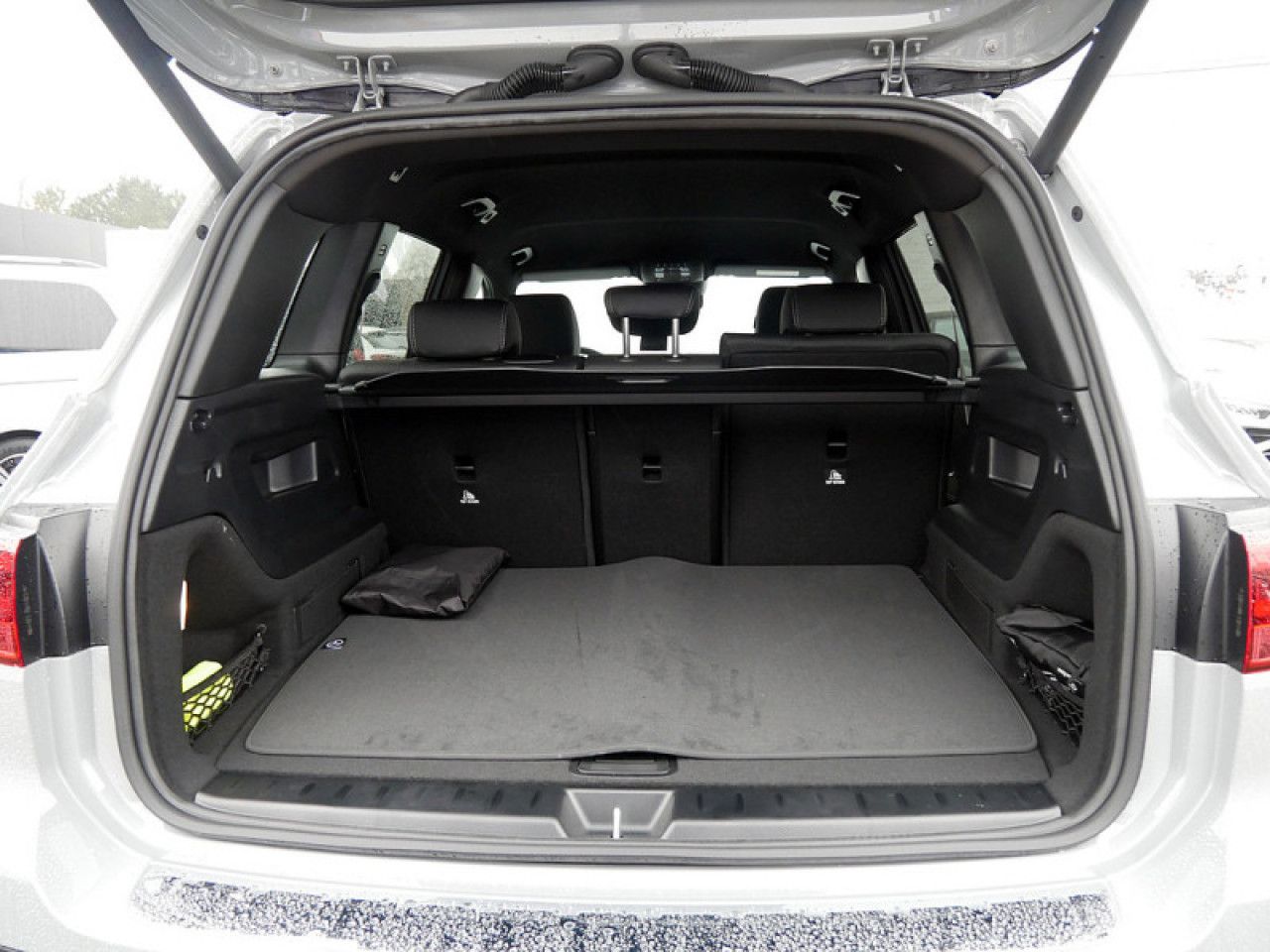 Mercedes-Benz GLB – Bild 11