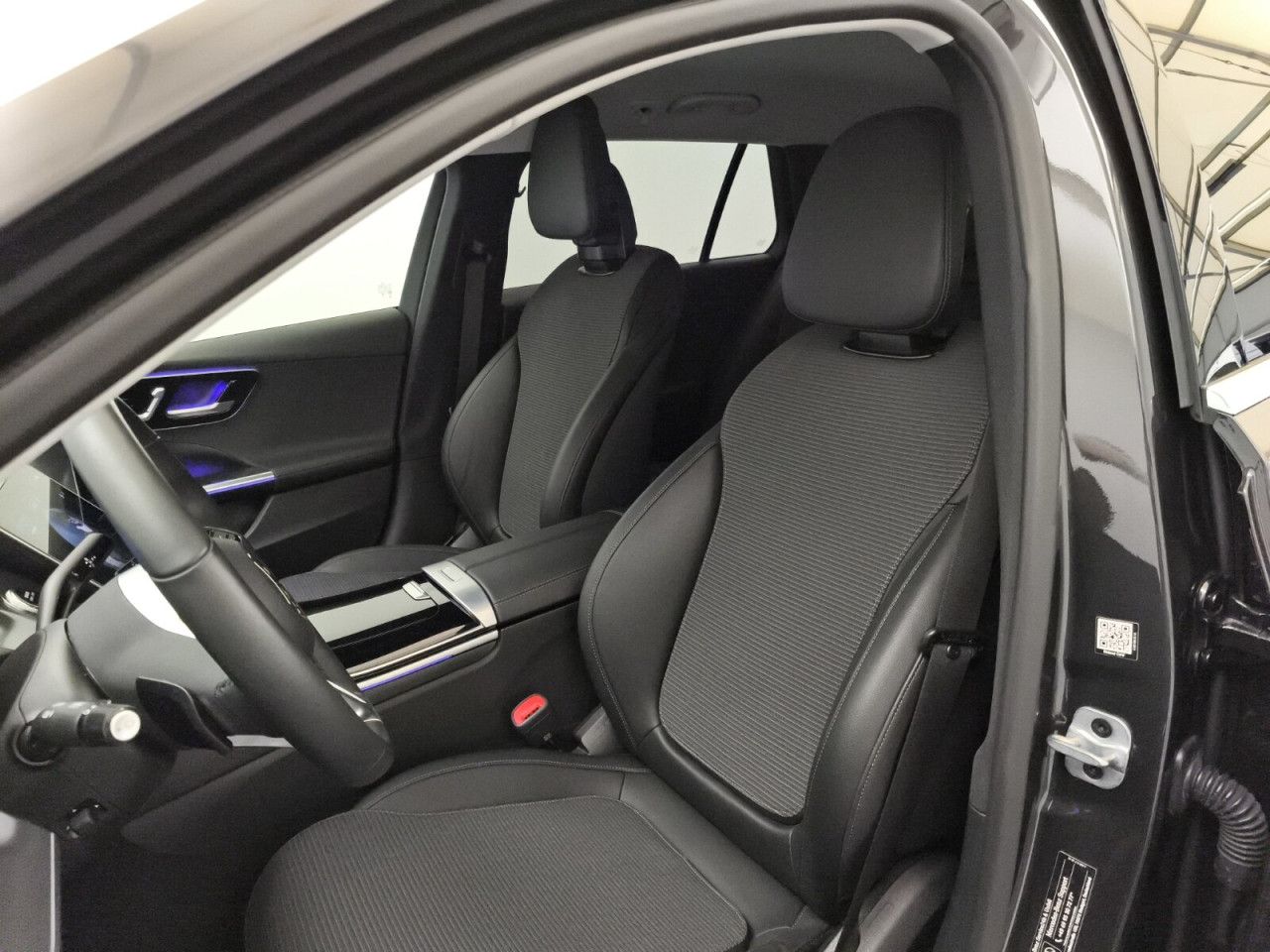 Mercedes-Benz C-Klasse – Bild 20