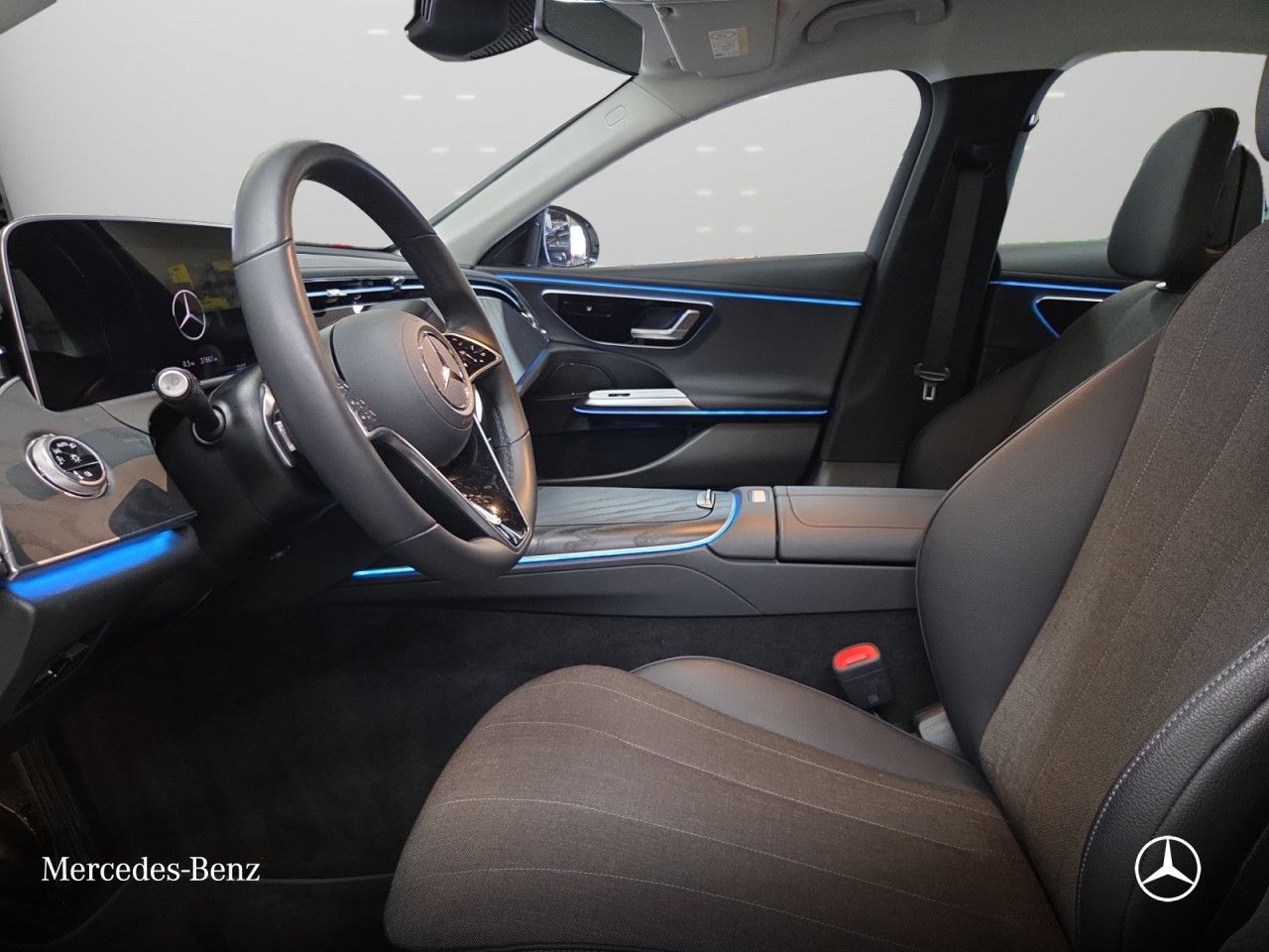 Mercedes-Benz E-Klasse – Bild 8