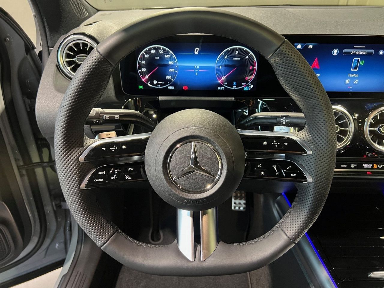 Mercedes-Benz GLA – Bild 3