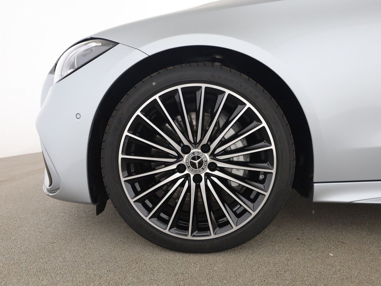 Mercedes-Benz C-Klasse – Bild 16