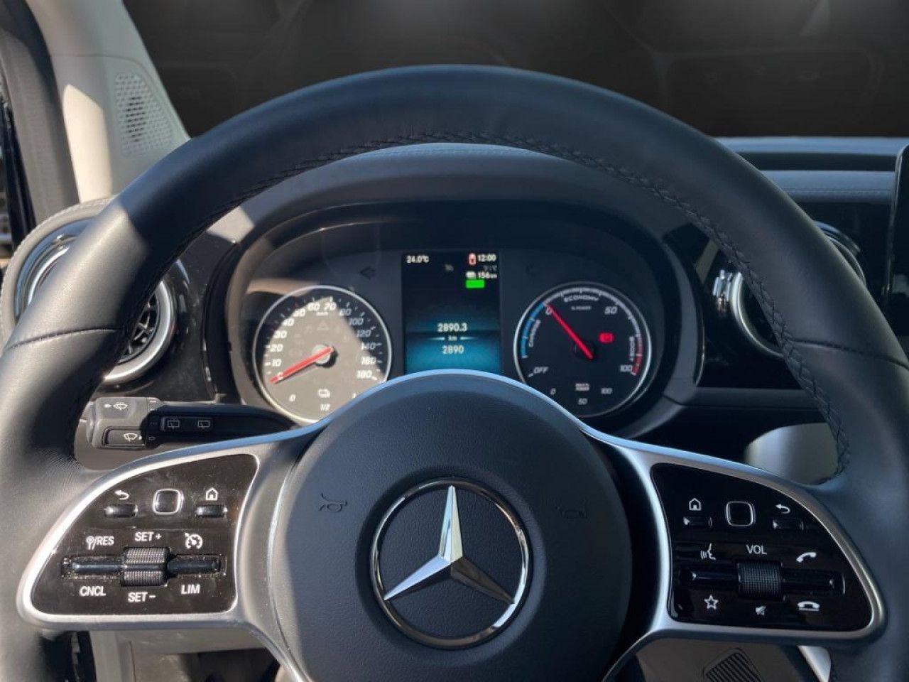 Mercedes-Benz EQT – Bild 7