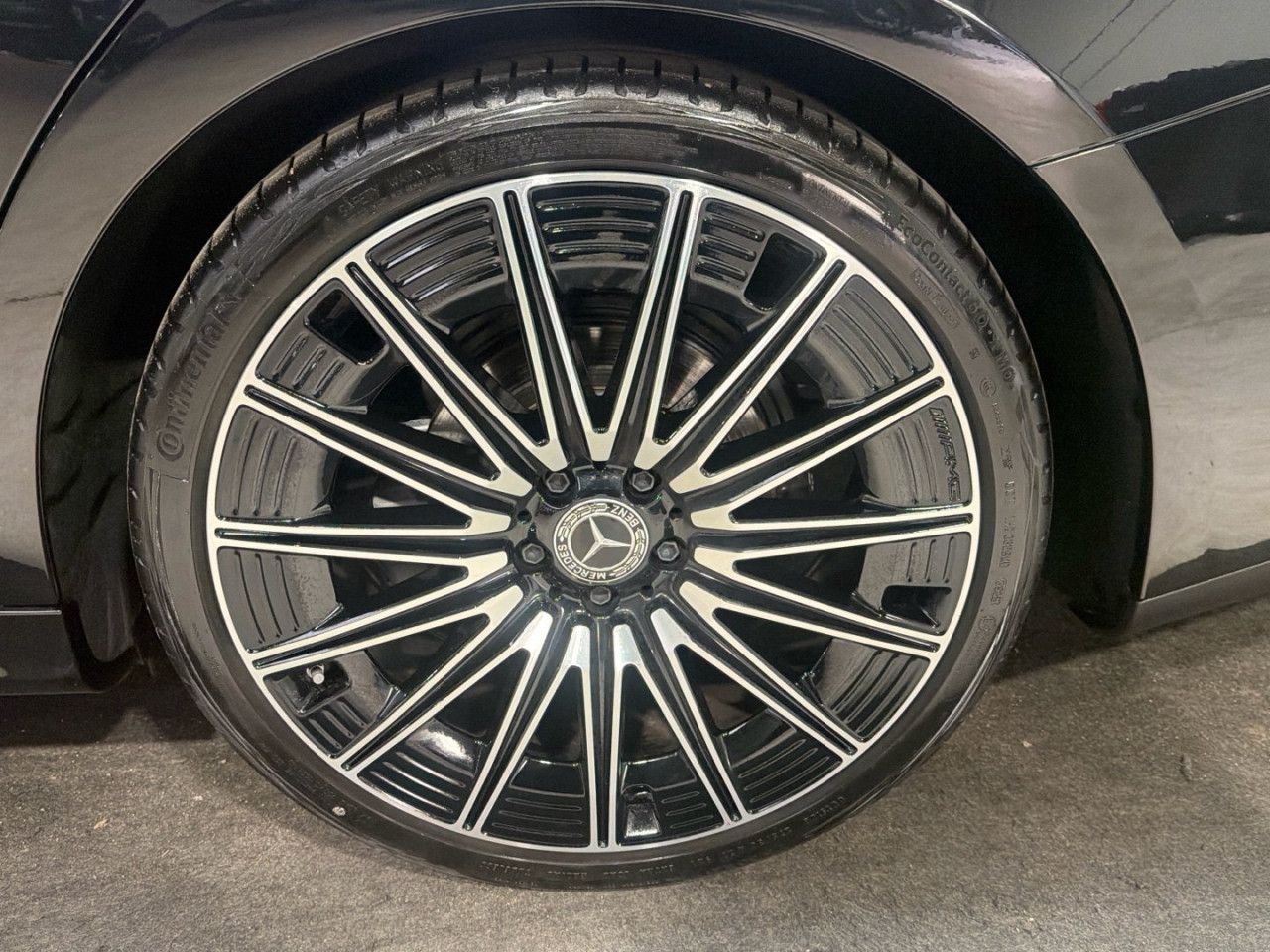 Mercedes-Benz E-Klasse – Bild 13