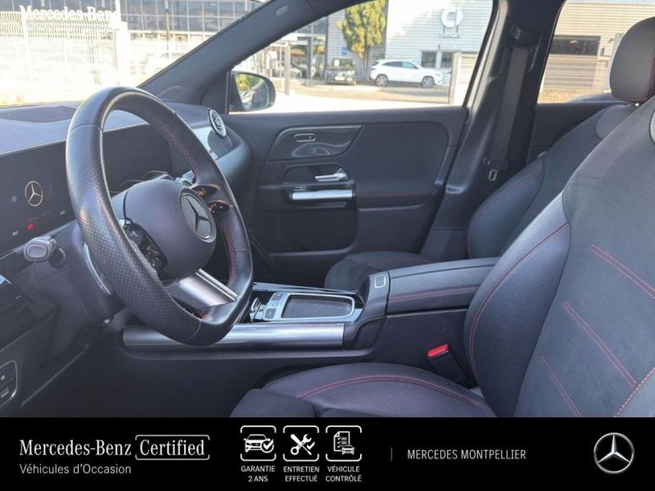 Photo du v&eacute;hicule 12 / 18