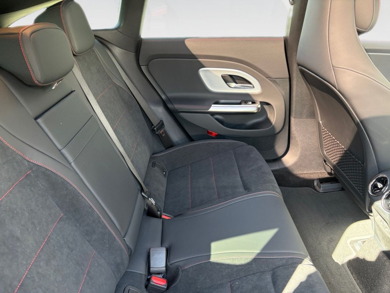 Mercedes-Benz CLA – Bild 8