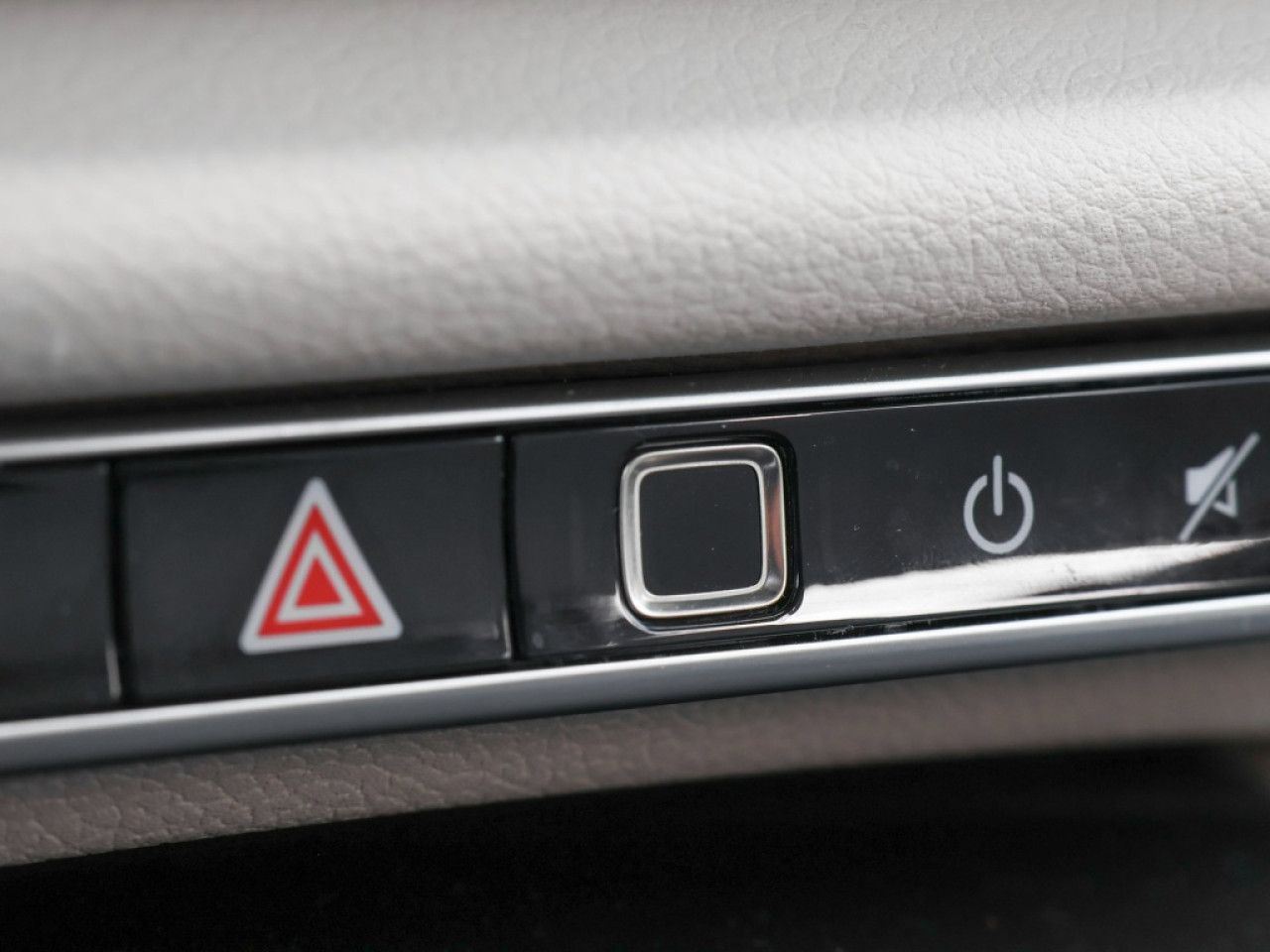 Mercedes-Benz E-Klasse – Bild 18
