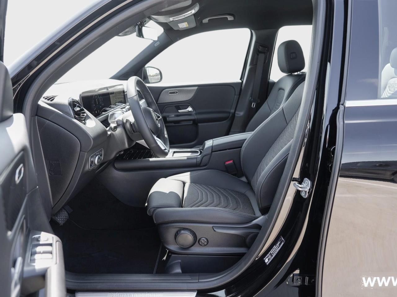 Mercedes-Benz GLB – Bild 7