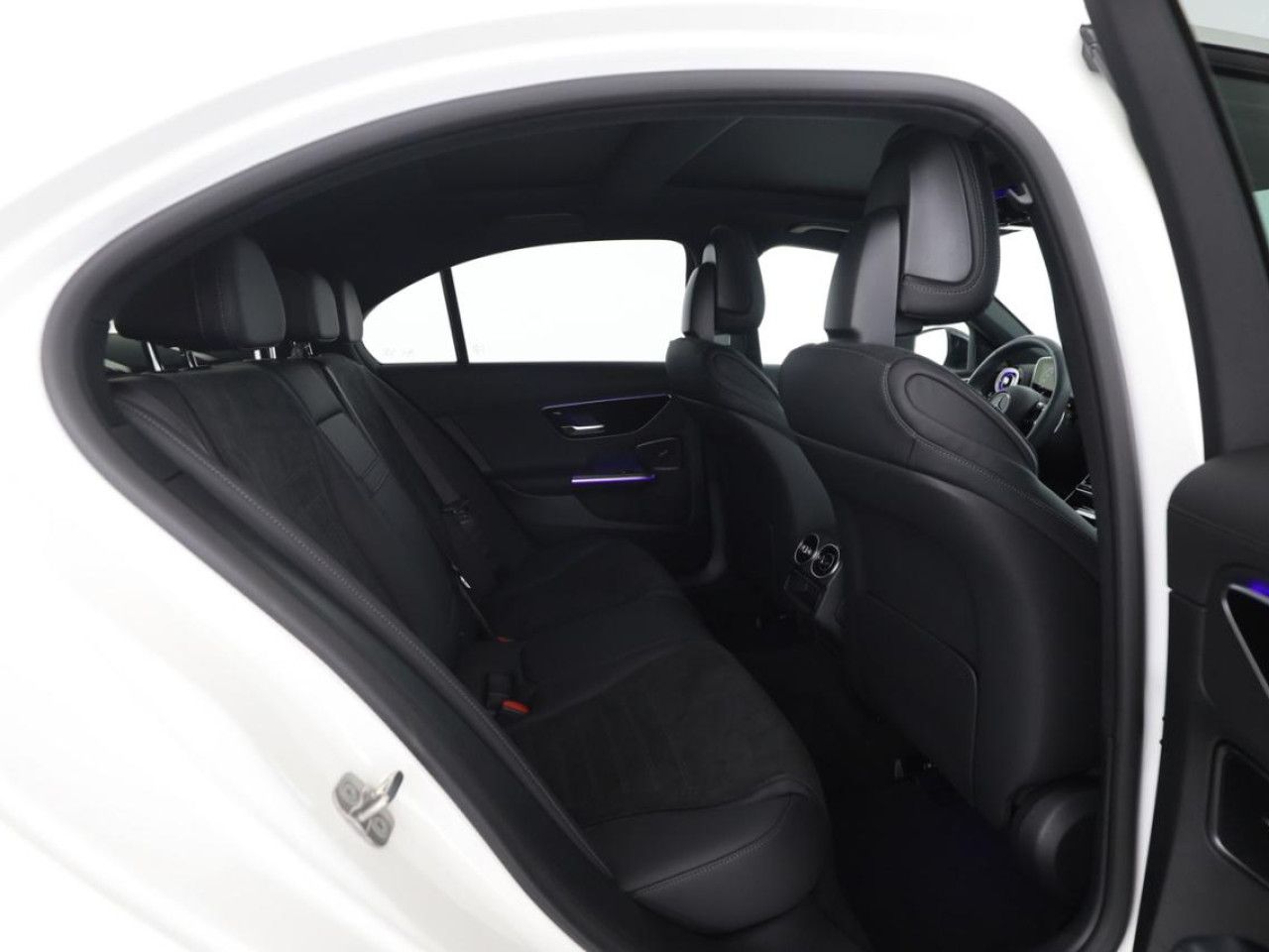 Mercedes-Benz C-Klasse – Bild 12