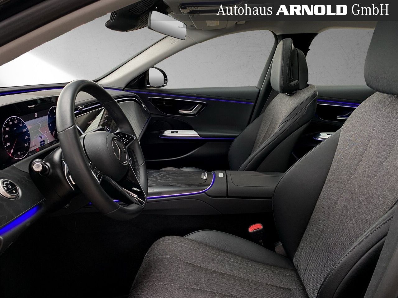 Mercedes-Benz E-Klasse – Bild 8