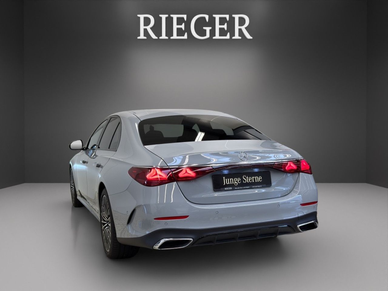 Mercedes-Benz E-Klasse – Bild 9