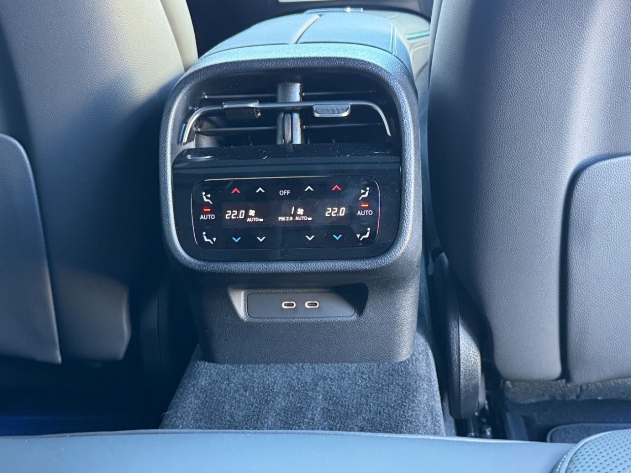 Fahrzeugbild 28 / 30