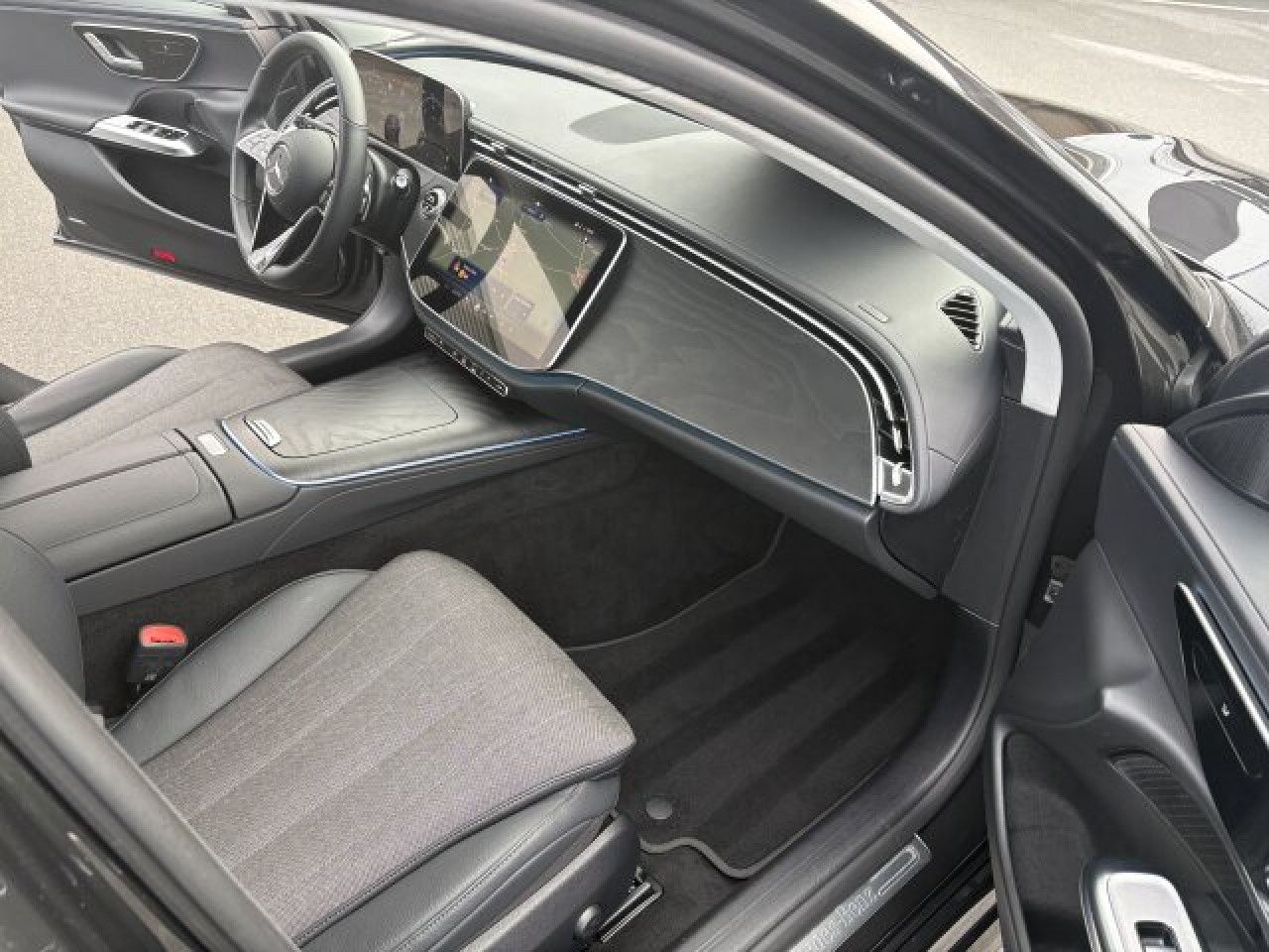 Mercedes-Benz E-Klasse – Bild 13