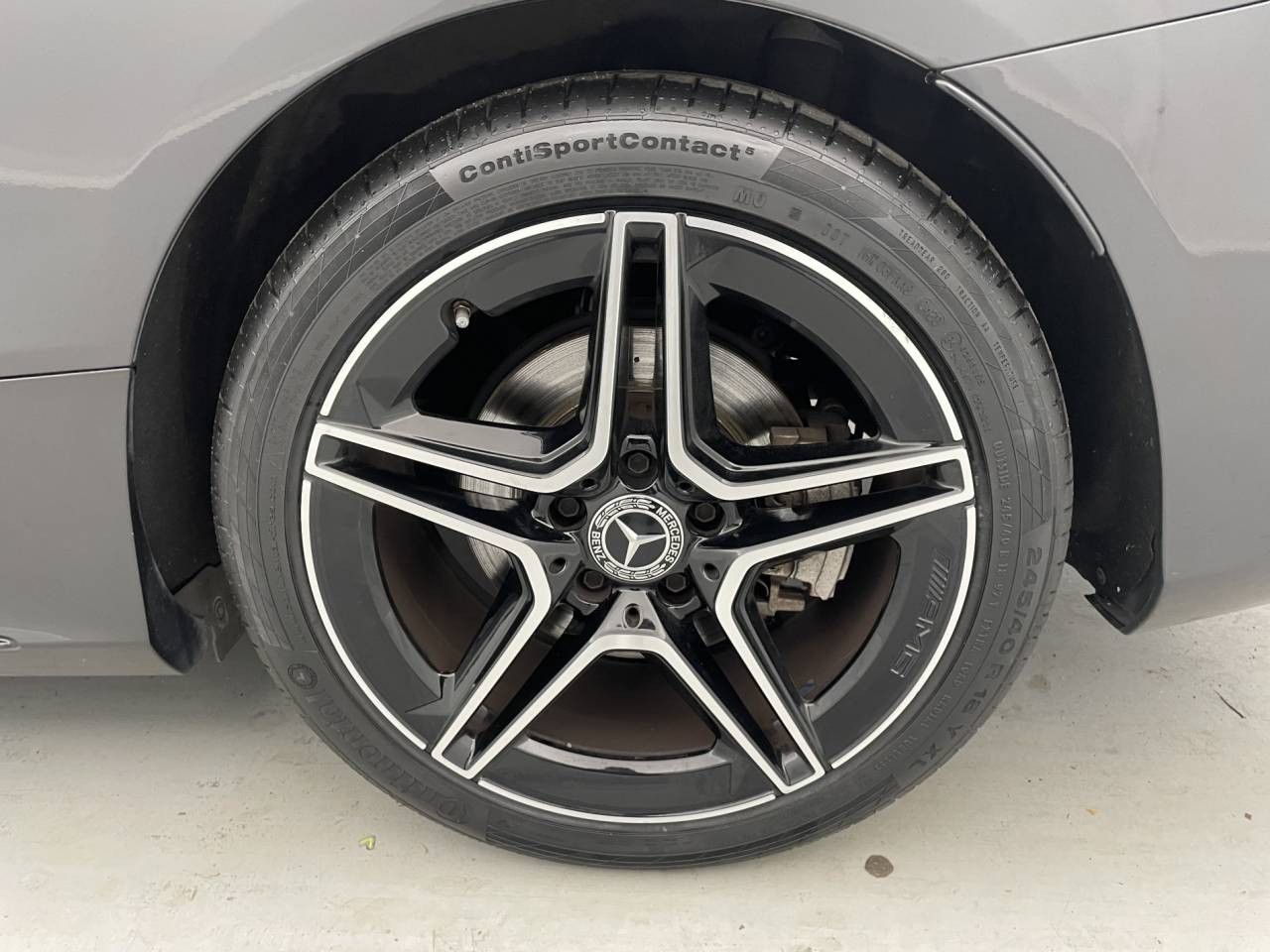 Photo du v&eacute;hicule 17 / 18