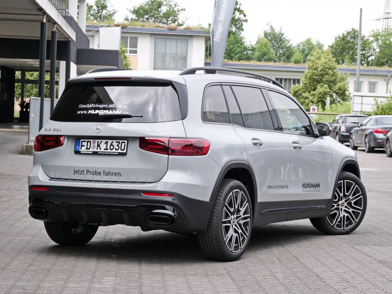 Mercedes-Benz GLB – Bild 3