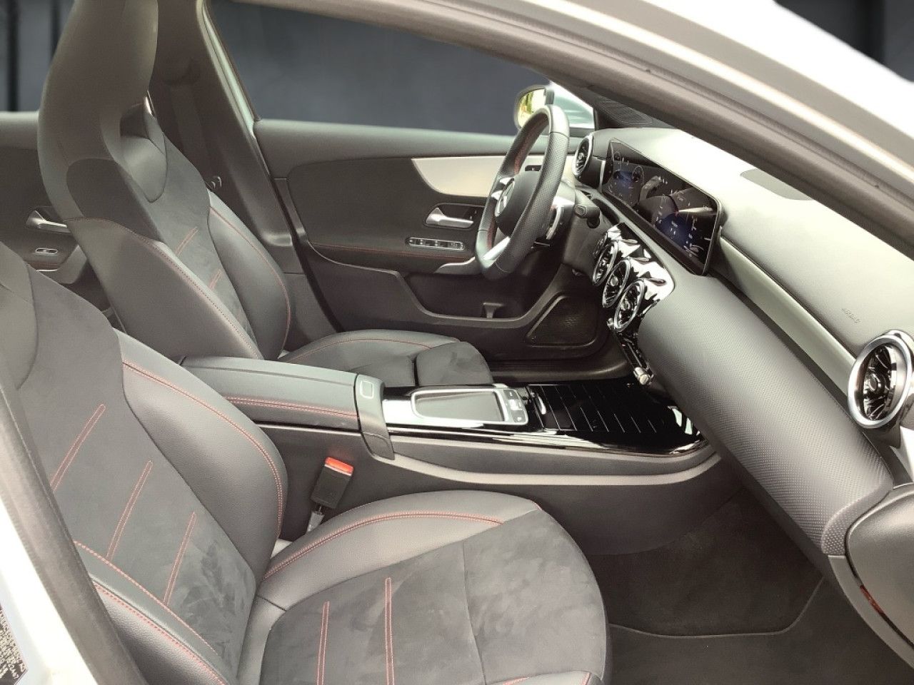 Mercedes-Benz A-Klasse – Bild 17