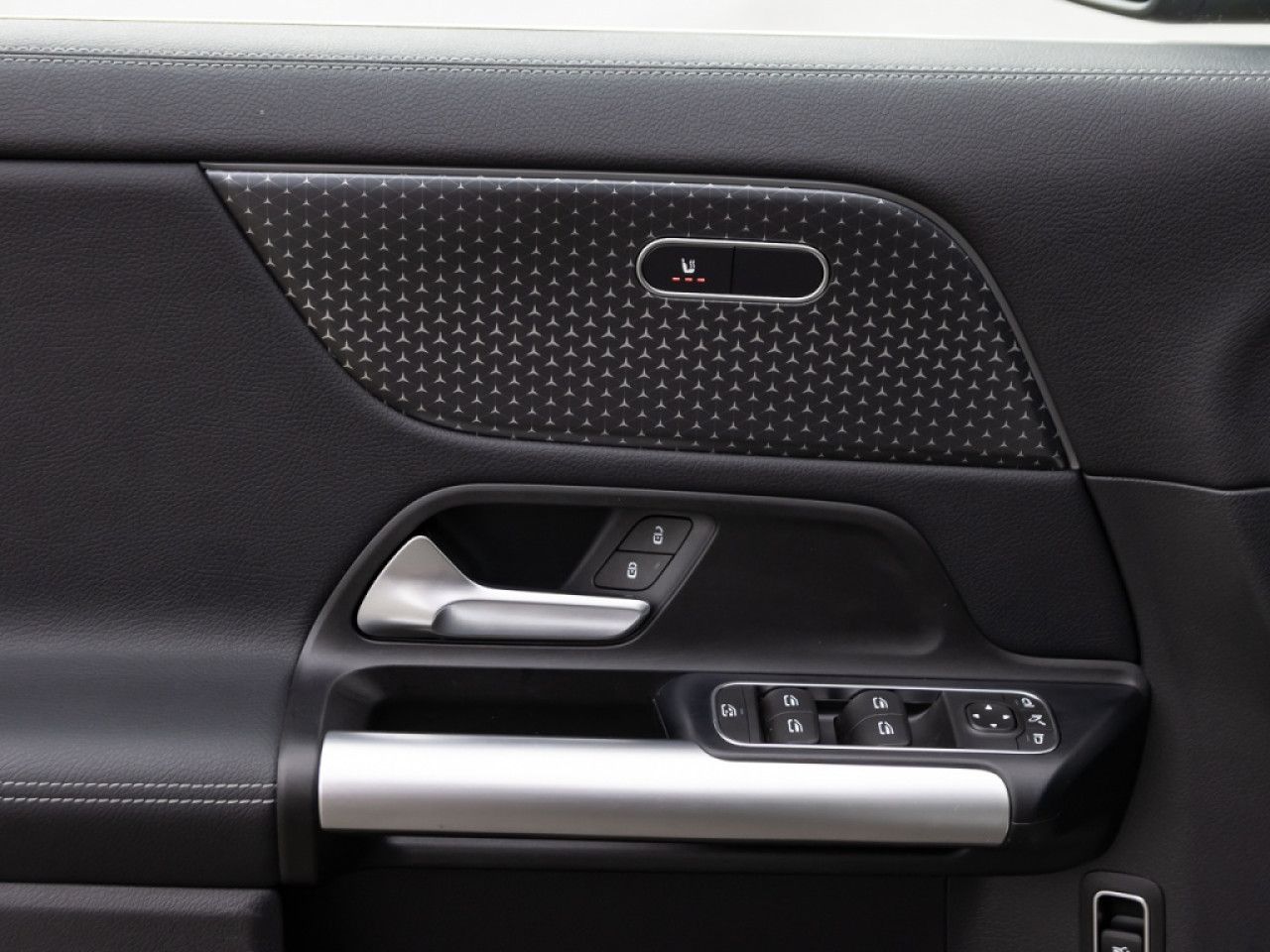 Fahrzeugbild 14 / 18