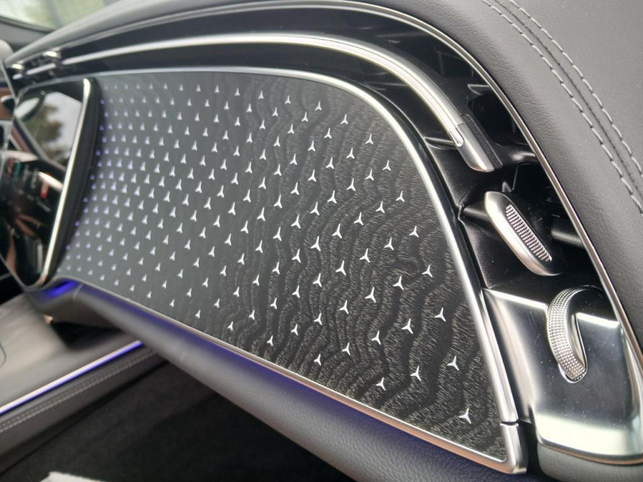 Mercedes-Benz E-Klasse – Bild 10