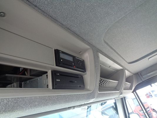 Vehicle image 13 / 15